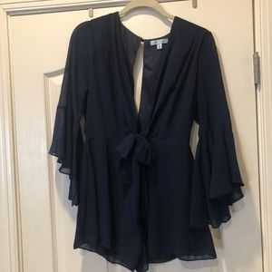 She+Sky deep plunge tie front Romper -size small - fully lined - like new -NAVY